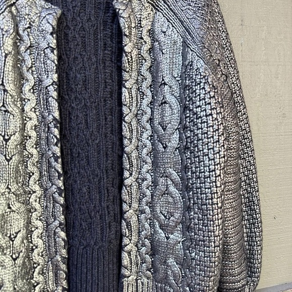 💕 Veronica Beard Cashmere and Merino Sweater ❤️ - Picture 3 of 8